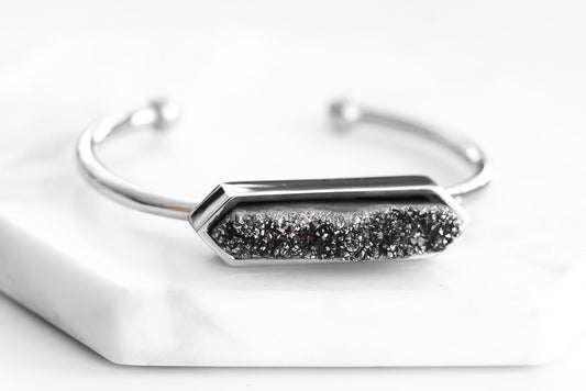 Bangle Collection - Silver Raven Quartz Bracelet (Unique)